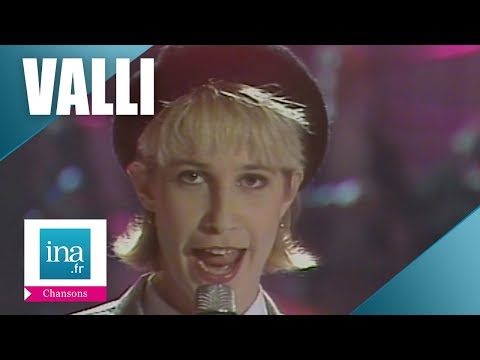 Valli "Place de la Madeleine" | Archive INA