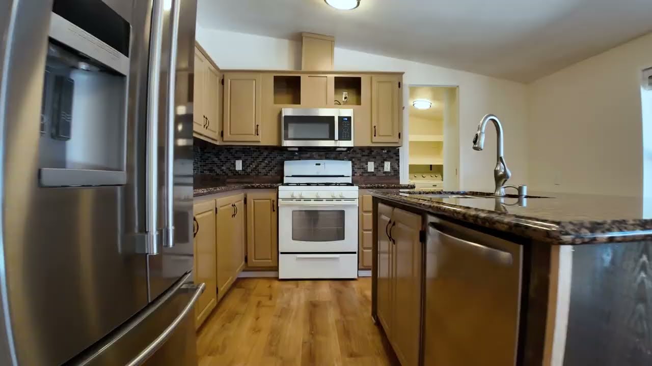 4873 E Bullwinkle Dr video tour