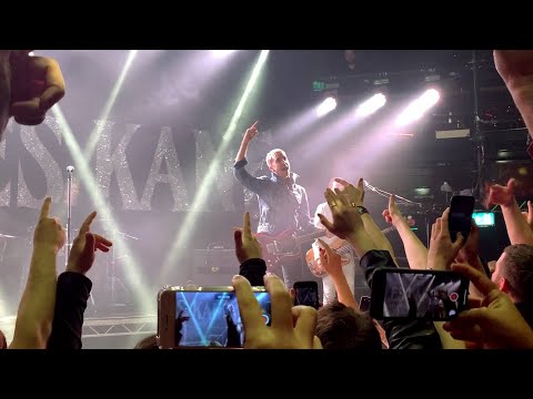 Miles Kane - live at The Academy, Dublin - 22-11-2019 - iPhone snippets