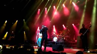 311 feat Mark McGrath - Stay On (Live)