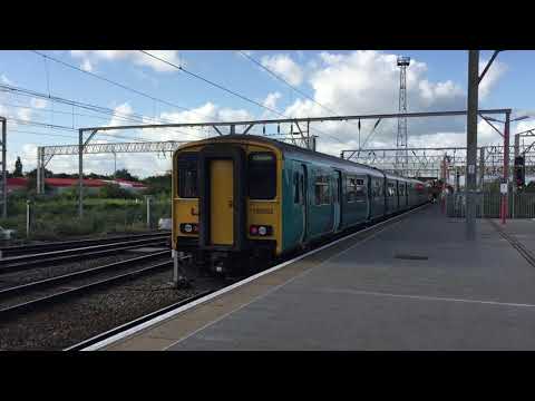 158823 and 150252 at Crewe September 2019
