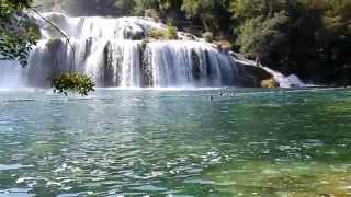 preview picture of video 'Waterfall Skradinski Buk - Krka National Park, Croatia'