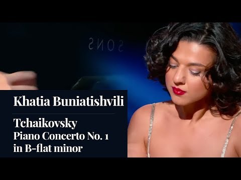Khatia Buniatishvili  - Tchaikovsky - Piano Concerto No. 1 in B-flat minor "Allegro con fuoco"