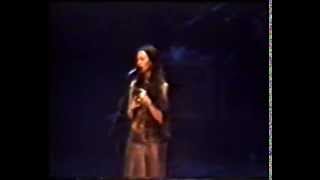 Alanis Morissette - One (Live Milano 1999)