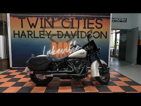 2022 Harley-Davidson Softail Heritage Classic 114 Cruiser FLHCS
