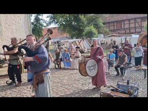 Frisia non Cantat- Tavernenspiel („Platerspiel“- Wasserburg Gebhardshagen‘25)