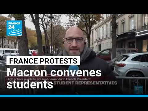 French protests: President Emmanuel Macron meets student unions representatives
