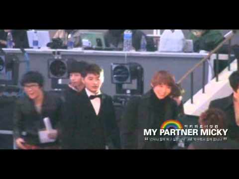 [FANCAM] 081115 MKMF  朴有天入座