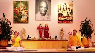 Yoga Mittelstufe mit Ananta - Yoga Vidya Bad Meinberg - Live 17:00 Uhr 17.10.202