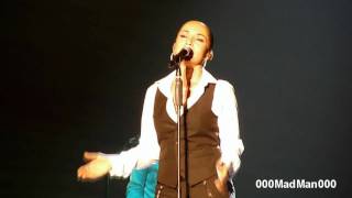 Sade - 11. Still in Love with you - Full Paris Live Concert HD at Bercy (17 May 2011)