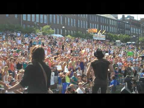 Thumbnail for Country Folks Livin' Loud exclusive Fan video - TLTs official Scavenger HUNT! Click Here!! by Chuck Wicks