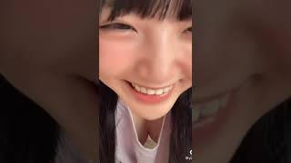 見えちゃった胸の奥