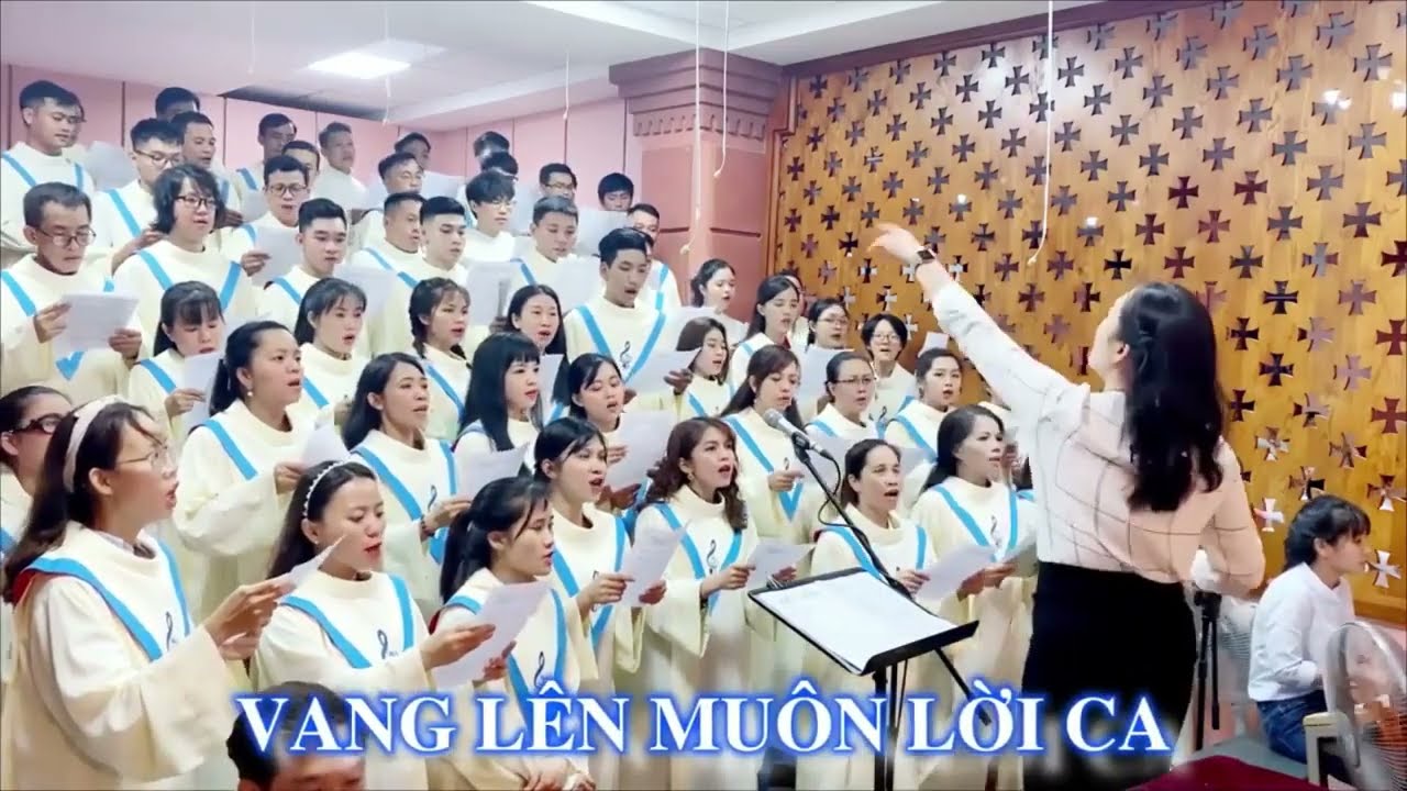 Xuất Hành<br><p style="font-weight: 300; font-style: italic;font-size: 0.75em;"> CĐ Giới Trẻ Giáo xứ Bình Thái <br>(st Hoàng Kim, phối: Tuấn Lâm)</p>