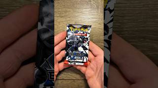 Wya zekrom #randombooster #pokemoncards #packbattle #blackbolt #kendricklamar