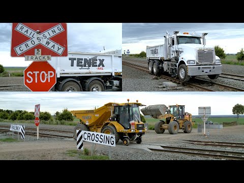 TENEX Hydrema 912ES Articulated Dump Truck & Mack Trident 535 Tip Truck (17/9/2021) - PoathTV Trains