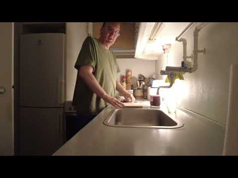 MongoTV_10034 - Min Aftensmad - Del 1 - RUGBRØD Med LEVERPOSTEJ Med RØDBEDER