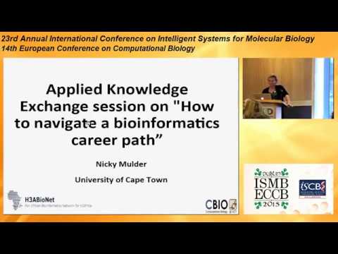 How to Navigate the Bioinformatics Career Path