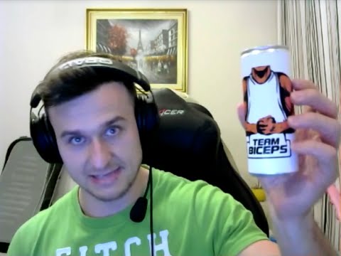 PashaBiceps gets a worm GLIZDA in a drink on STREAM