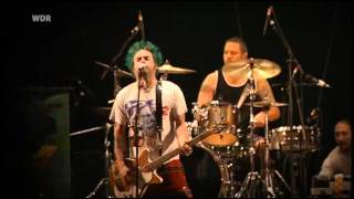 NOFX - Live At Area 4 - 01 - Intro/Dinosaurs will die