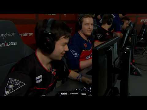 FaZe NiKo 1v3 clutch on 3 hp vs Gambit