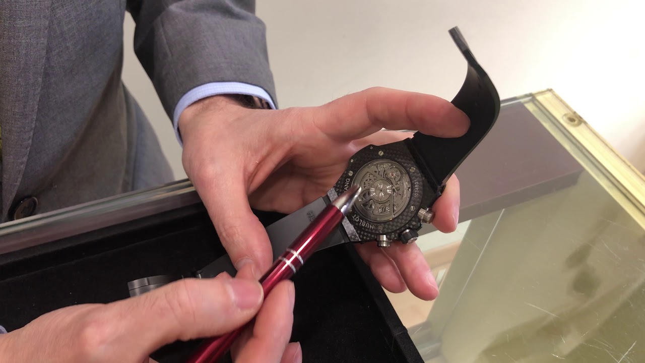 Putar video Como dar cuerda a un reloj automático sekarang Como dar cuerda a un reloj automático