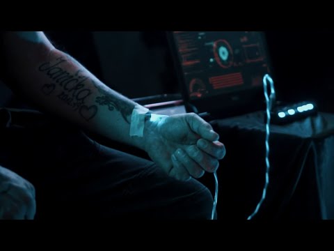 Kevlar D - Sleduje mě můj stín _DIOR_ (OFFICIAL VIDEO) ft. NEx