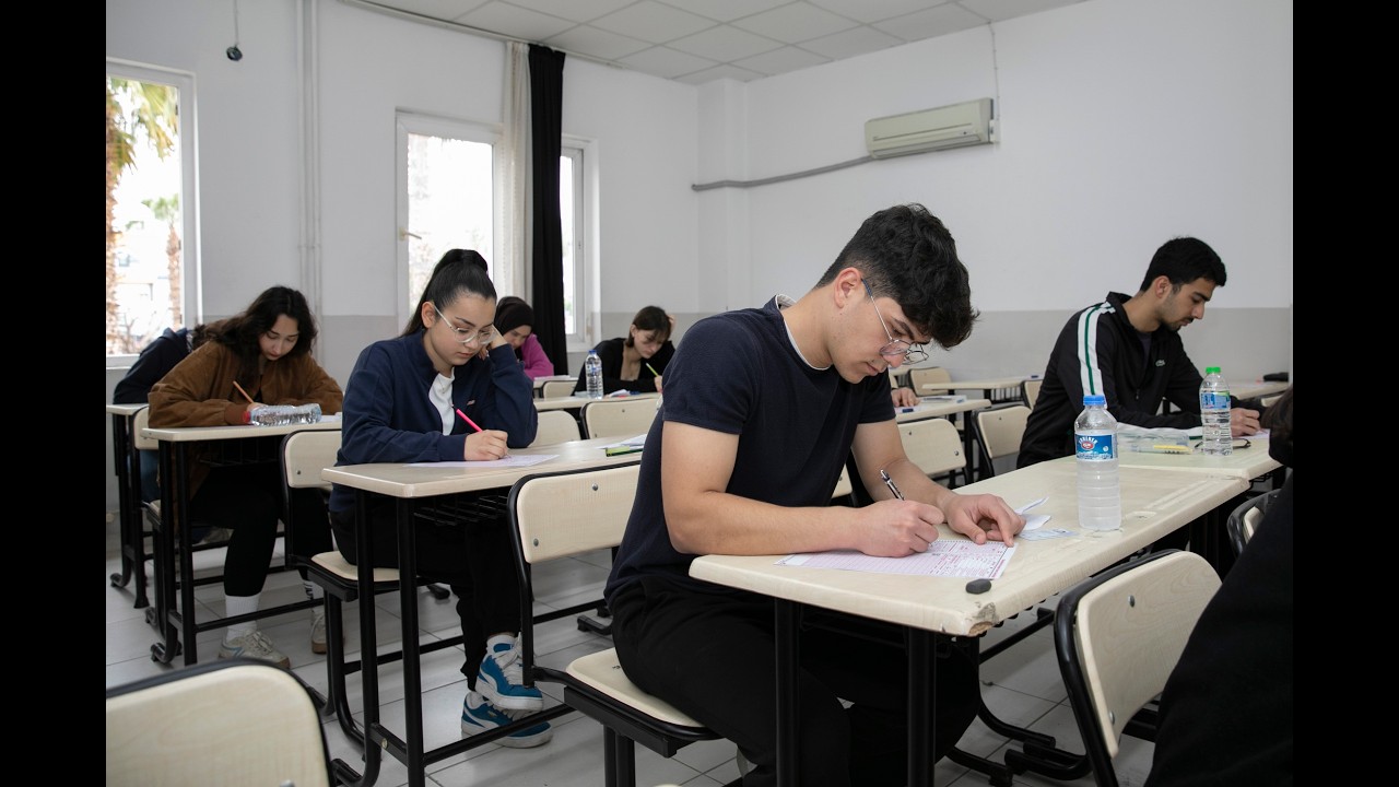 MERSİN BÜYÜKŞEHİR’DEN YKS ÖNCESİ ÖĞRENCİLERE PSİKOLOJİK VE AKADEMİK DESTEK