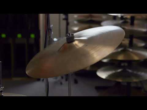 Zildjian A 18" Medium Crash Cymbal 1706g image 4