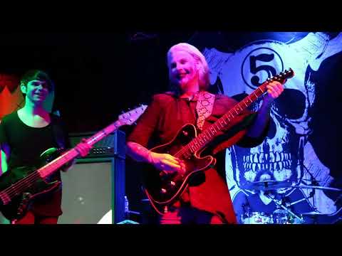JOHN 5 AND THE CREATURES  BEHIND THE NUT LOVE   CLUB RED  MESA AZ  4/4/2018