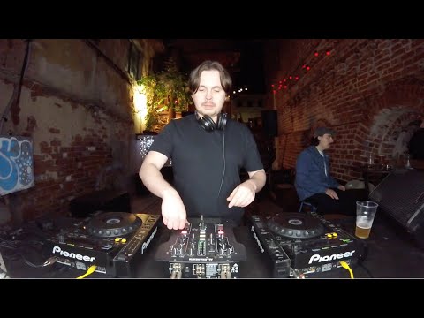 Modento RTS FM x Paranoia Bar Kazan