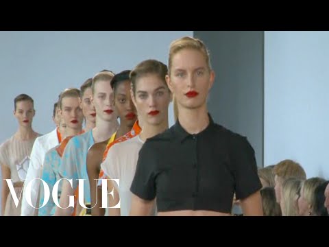 Jonathan Saunders Ready to Wear Spring 2011 Vogue Fashion Week Runway Show