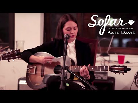 Kate Davis - Battle Scars | Sofar NYC