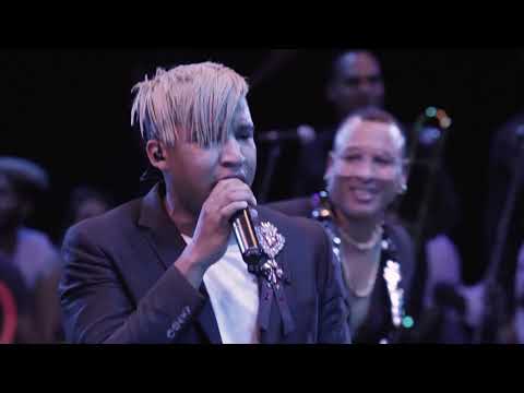 Manolito Simonet y su Trabuco | La Boda De Belén (Arena Concert)