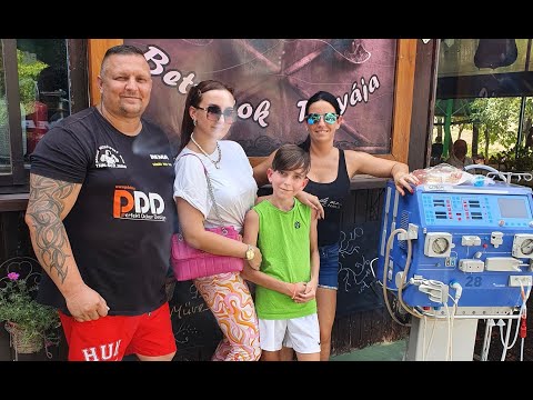 Antoni Dusánék a Gyermek-Felnőtt Művese Állomás Alapítványért 2022.08.14.