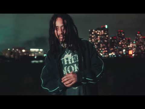 TONY SHHNOW - LISTEN TO ME (OFFICIAL VIDEO)