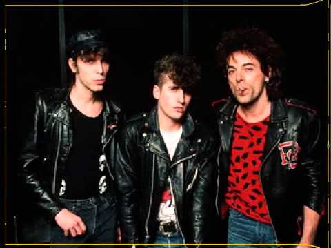 Phantom Rocker Slick "Sing for your supper" live