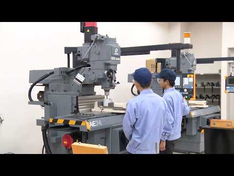 【工学部機械工学科】施設紹介