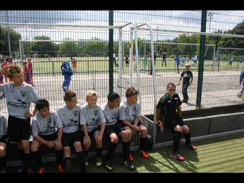 Reinickendorfer fuechse 2001 jugend Sommercup video .wmv