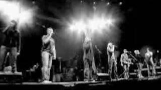 Sugarland, Little Big Town &amp; Jake Owen  Life In a Northern Town