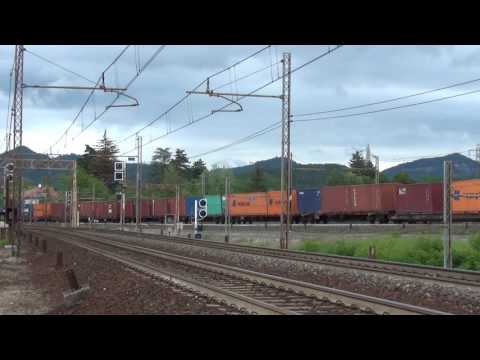 E.652-131 IN TRANSITO LENTO CON CONTAINER A ARQUATA SCRIVIA. (AL) 4 - 6 - 2016