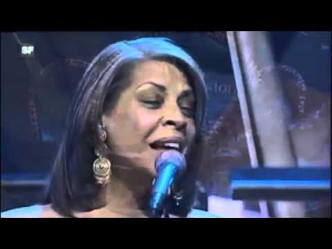 Our Love Is Here To Stay Patti Austin (Live in HD)
