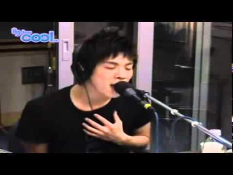 SHINee's Jonghyun sings 'Insomnia' On @ SukiraRadio