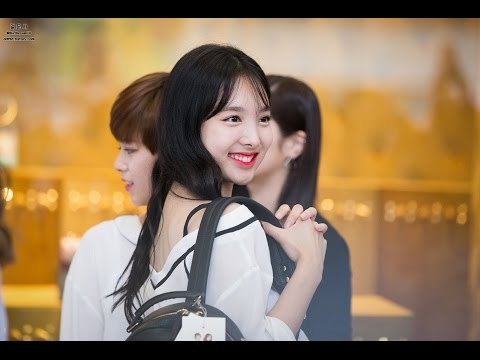레드체뚜 매장방문 ~ 트와이스 TWICE 160628