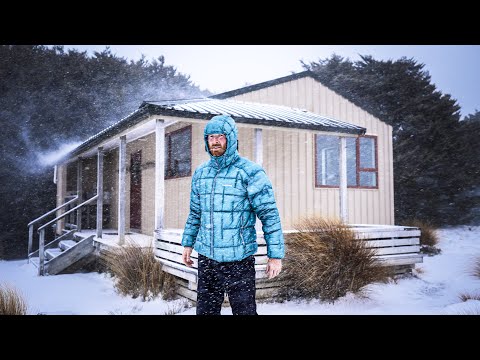 BLIZZARD CAMPING In Mountain Cabin - Sheltering from SNOW STORM