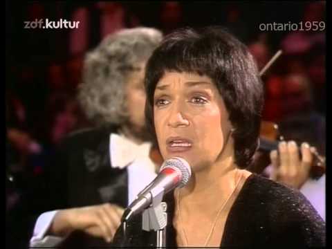 Ewa Demarczyk - Nähe des Geliebten (ZDF 27.8.1977 - live)