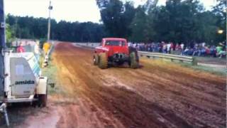 preview picture of video 'Elko Mud Bogging 9-3-11'