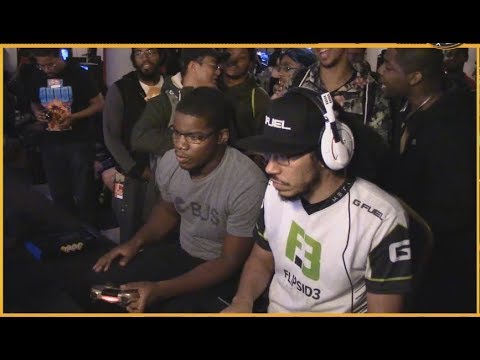 Youmacon 2017 SFV Losers' Finals F3 alucarD vs RobTV