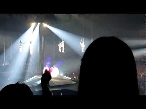 110617 SNSD-[Fancam] I'm In Love With The HERO @ Yoyogi Japan Arena Tour 2011