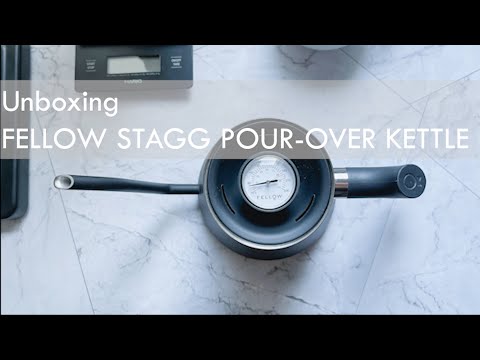 Mở Hộp Ấm Fellow Stagg Matte Black