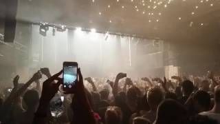 Carl Cox playing Ninetoes - Finder live at Music is Revolution final chapter closing party